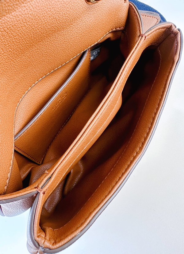 激安グッチバッグコピー着用イメージ